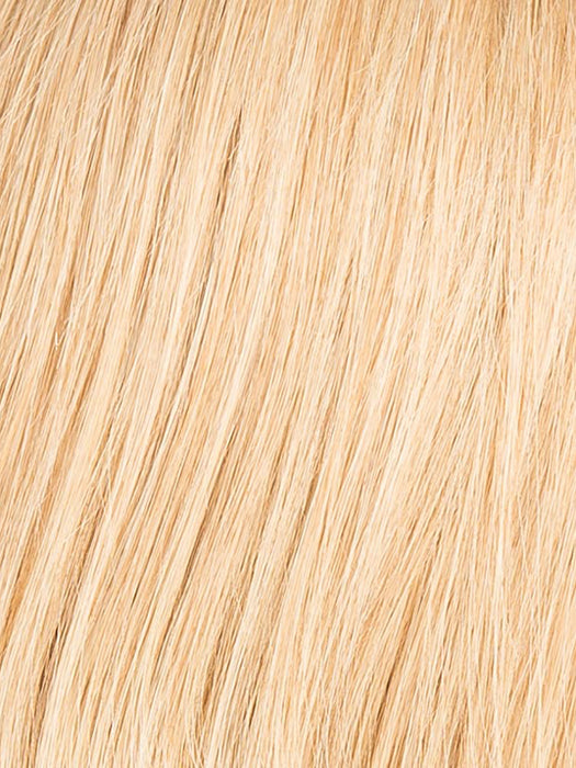 Spectra in Champagne Rooted 26.22.20 | Light Golden Blonde and Light Neutral Blonde with Light Strawberry Blonde Blend and Shaded Roots