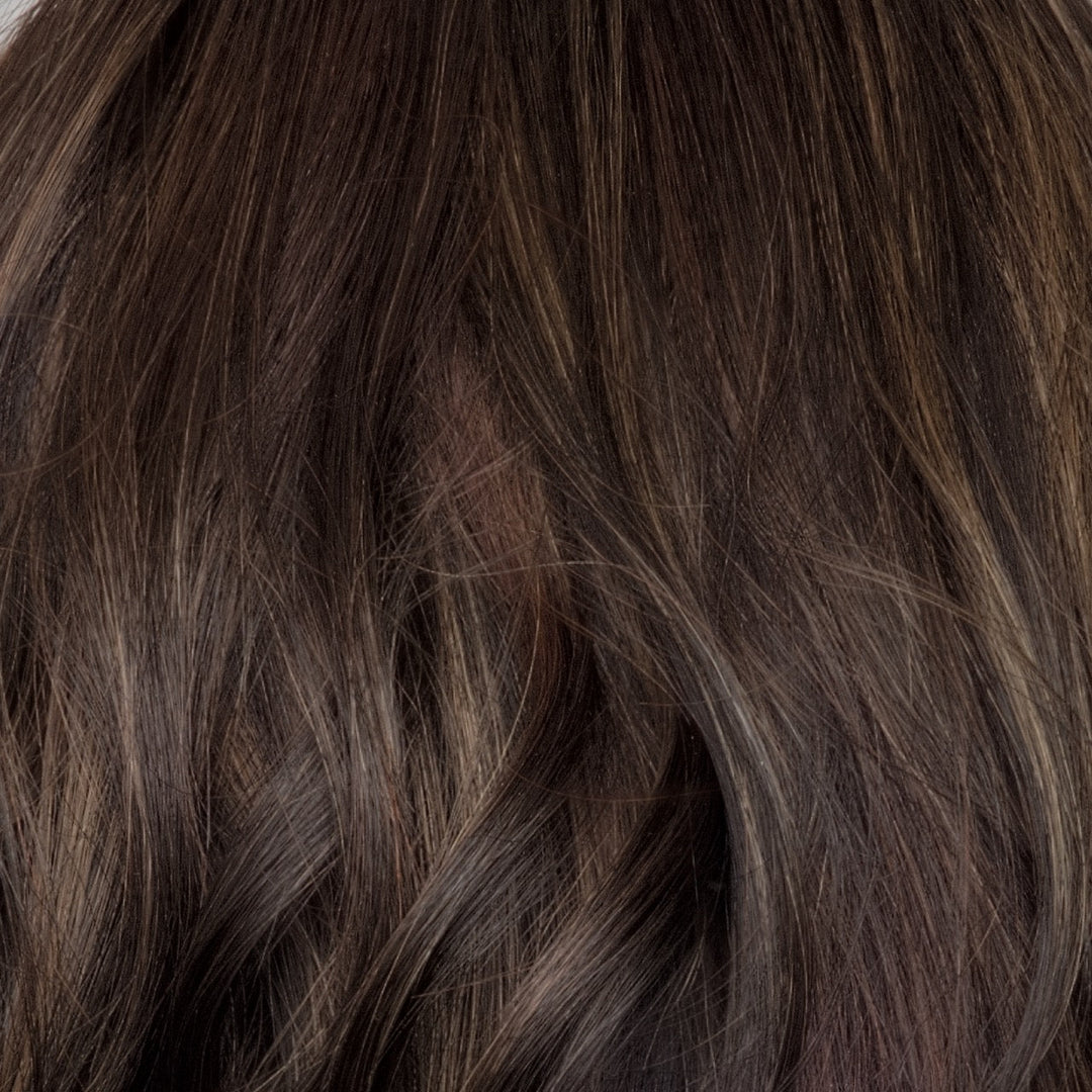Spiced Mocha-R | 6/33/24+2 | A dark-brown base with perfectly placed warm-medium brown and medium reddish-brown highlights. The root tone adds a natural shadowed effect.