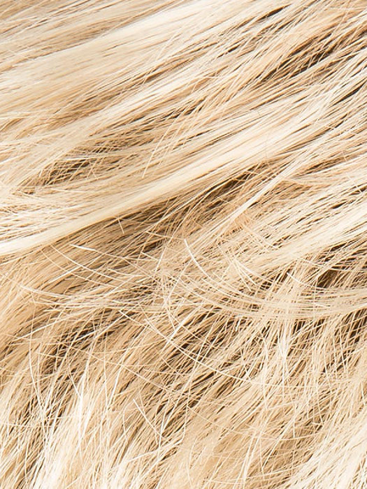 Champagne Rooted 22.25.24 | Light Beige Blonde, Medium Honey Blonde, and Platinum Blonde Blend with Dark Roots