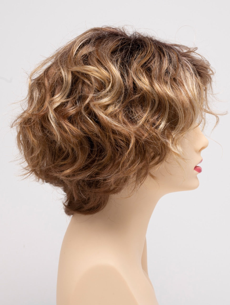 Golden Nutmeg | 27/26/23 R8 | 3-Tone blend of a Cinnamon Brown Base, Chocolate, Brown Roots, and Golden Blonde highlights