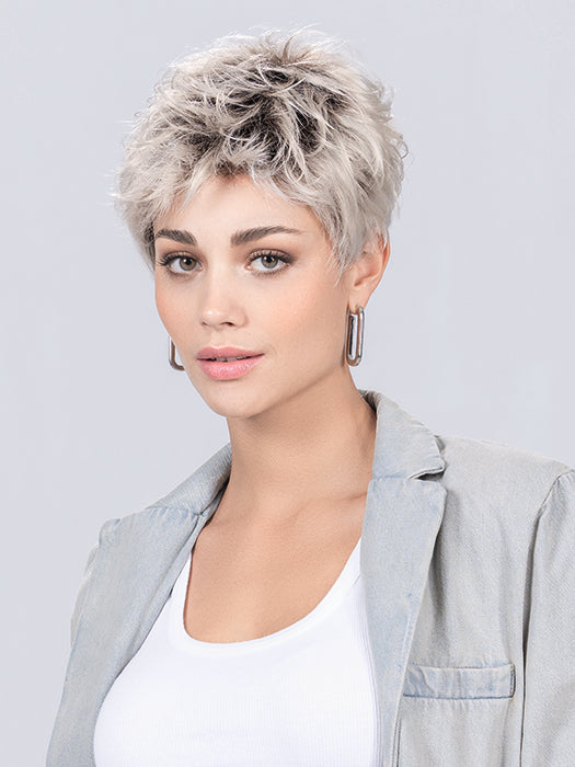 Platin Blonde Rooted 1001.23.60 | Winter White And Lightest Pale Blonde With Pearl White Blend And Shaded Roots