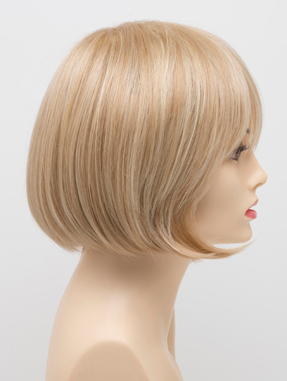 Medium Blonde | 26/23 | Sandy Blonde