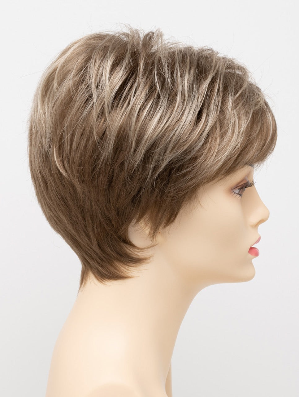 Almond Breeze | 18/22 | Cool dark Blonde with Highlights