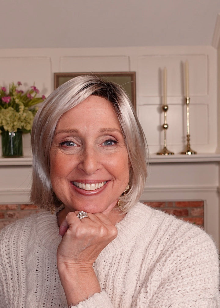 Frannie wearing Arya in Rooted Platinum