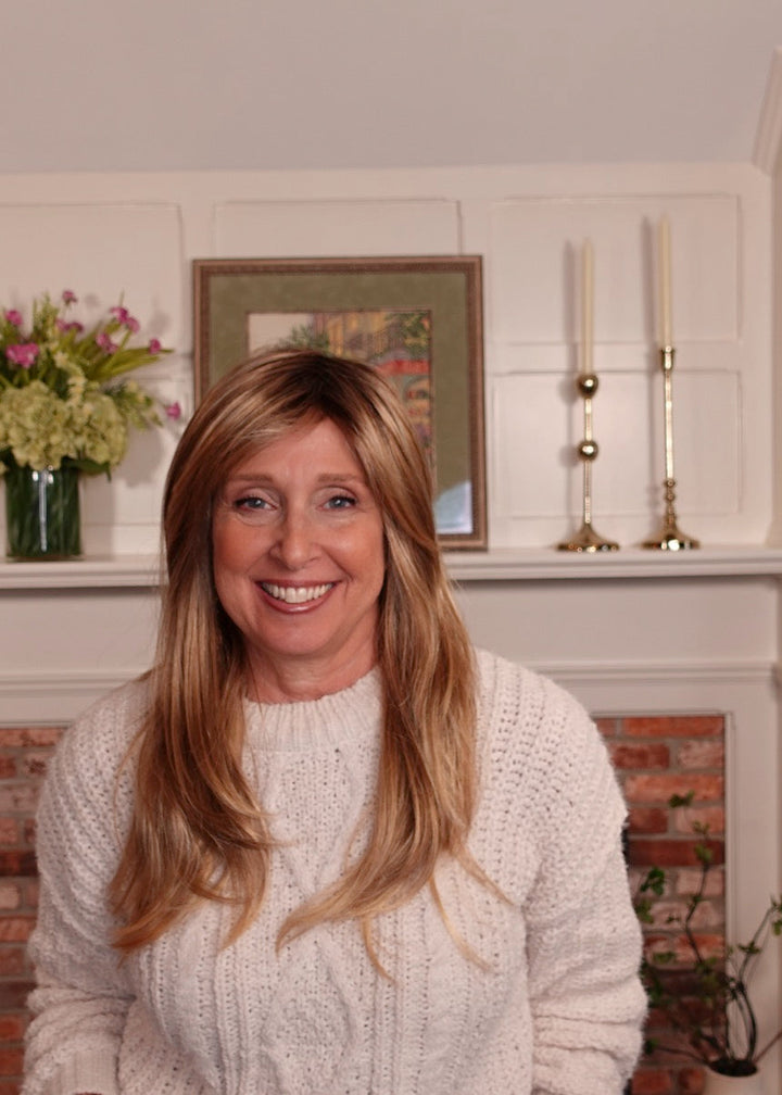 Frannie wearing Bennett in Rooted Malibu