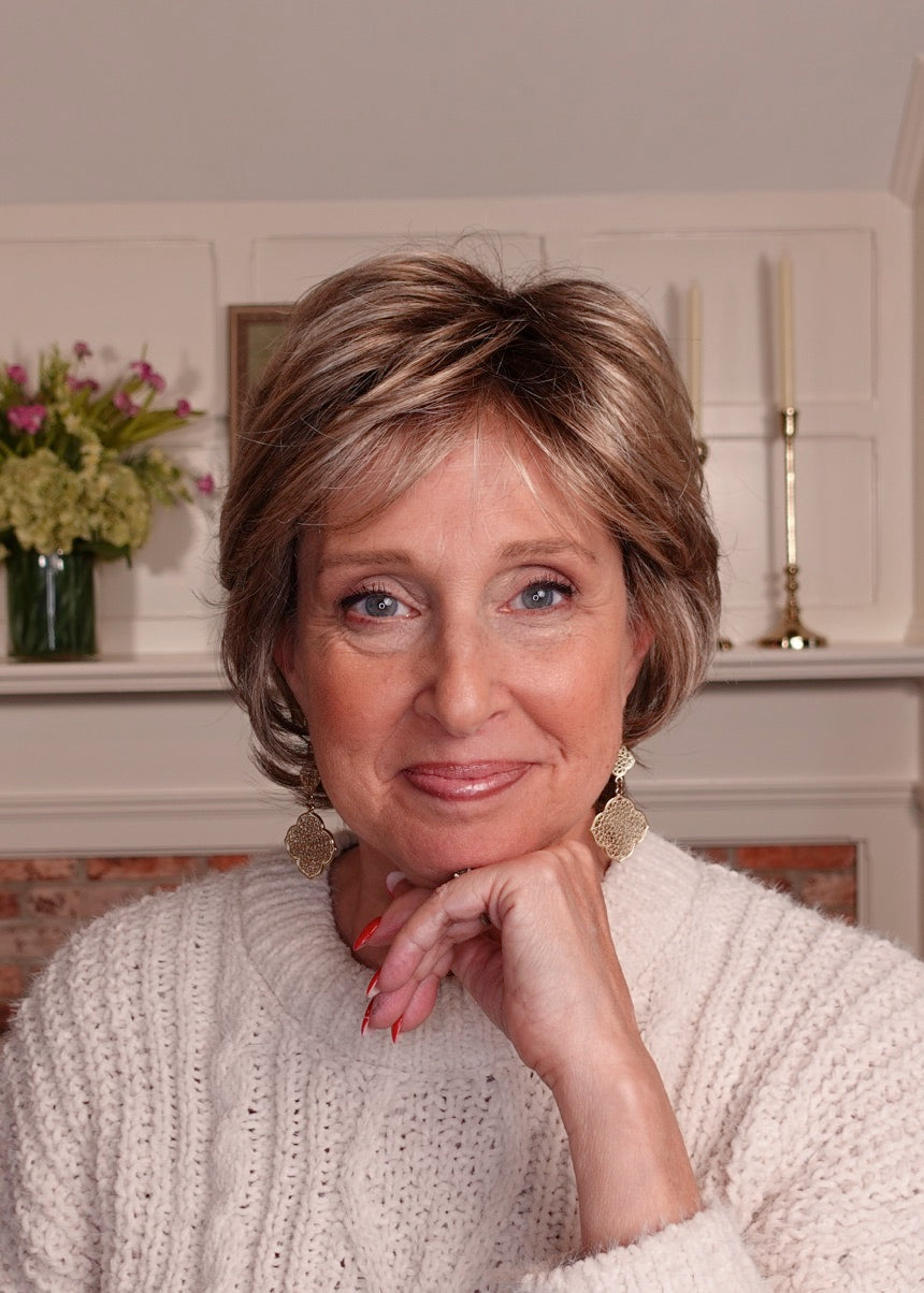 Frannie wearing Lacey in Rooted Sand Stone