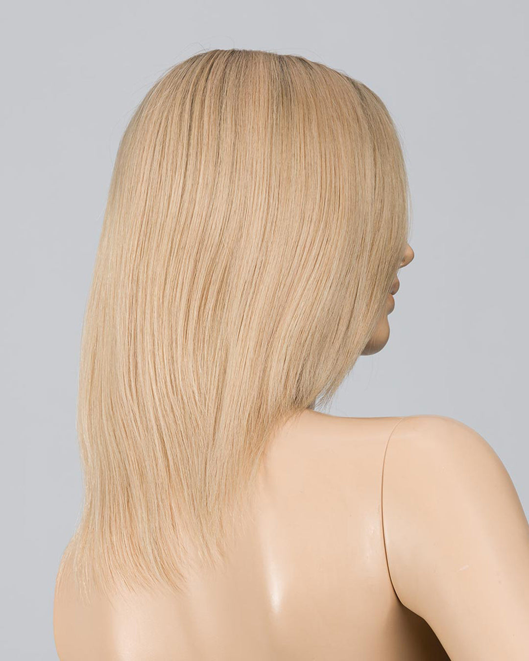 Pearl Blonde Rooted 101.24.16 | Pearl Platinum, Lightest Ash Blonde And Medium Blonde Blend With Shaded Roots