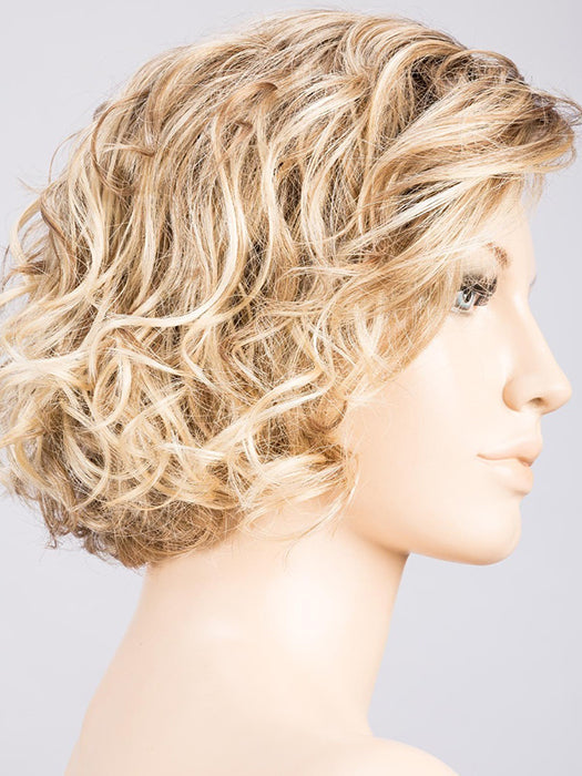 Caramel Rooted 26.22.12 | Light Golden Blonde, Light Neutral Blonde, and Lightest Brown blend with Dark Shaded Roots