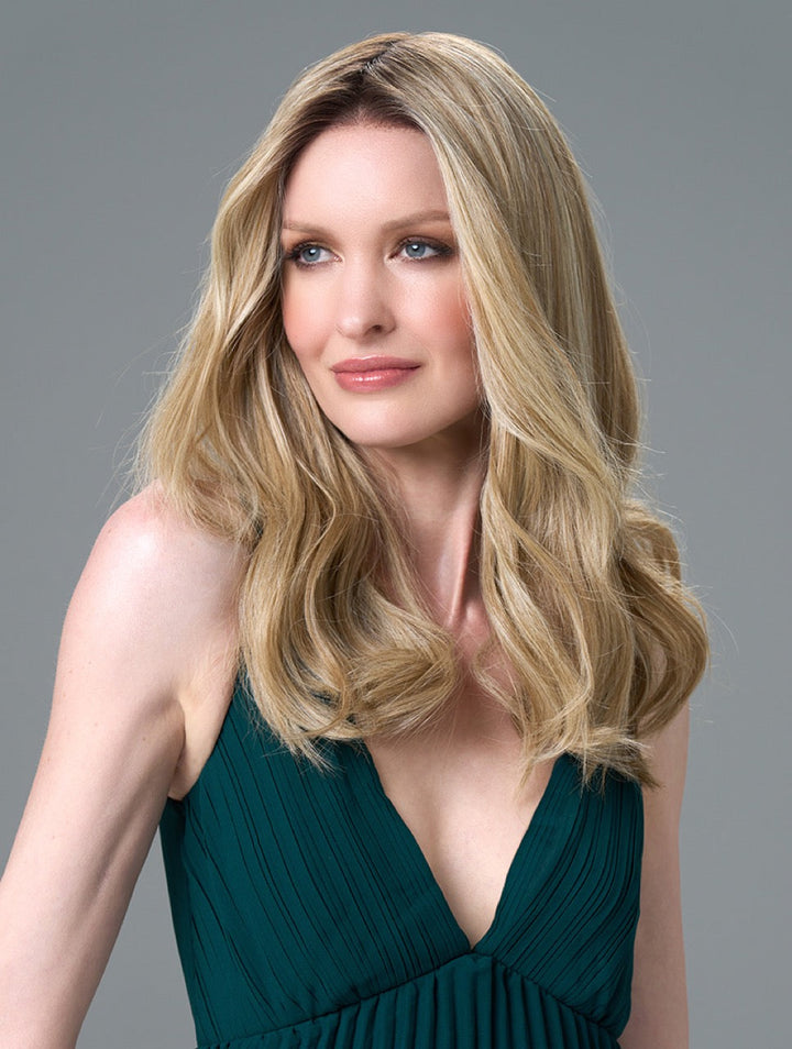 Champagne Shadow (Styled)