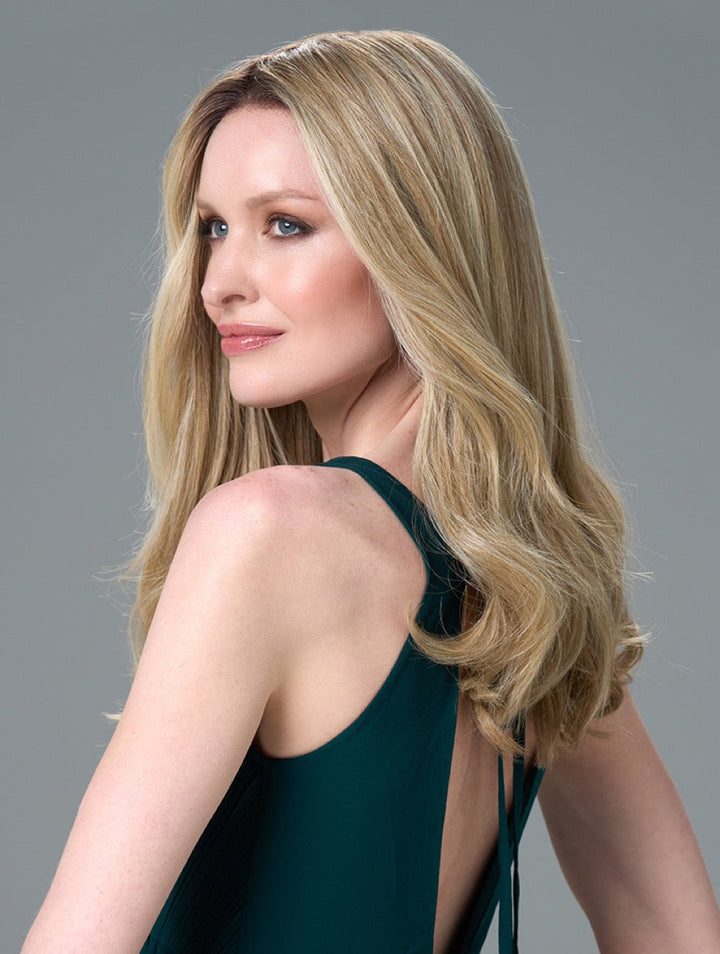 Champagne Shadow (Styled)