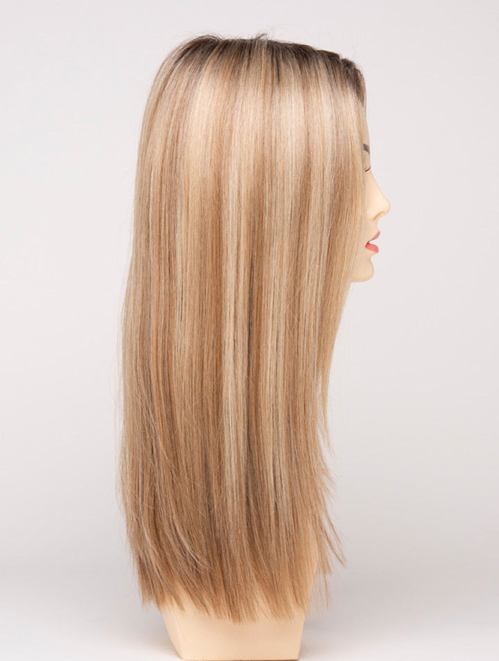 Sparkling Champagne | 26/23/14 R8 | Rooted Neutral Light Blonde