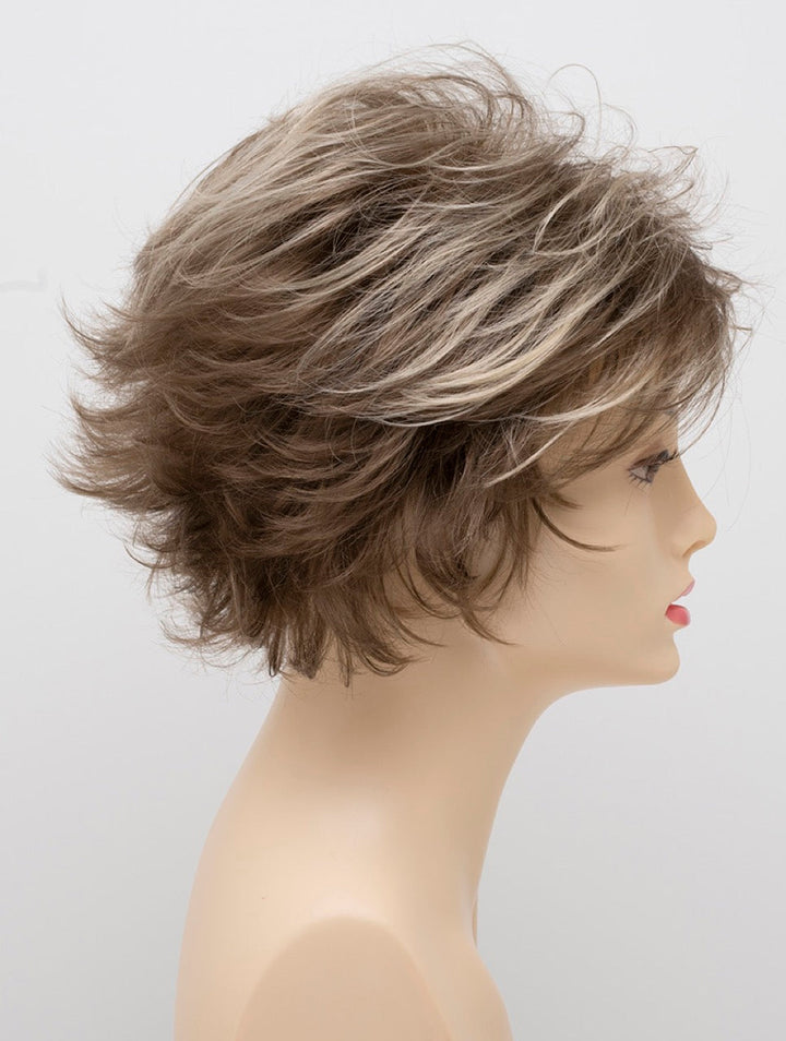 Almond Breeze | 18/22 | Cool dark Blonde with Highlights