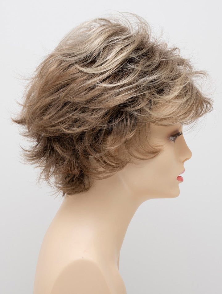 Sparkling Champagne | 26/23/14 R8 | Rooted Neutral Light Blonde