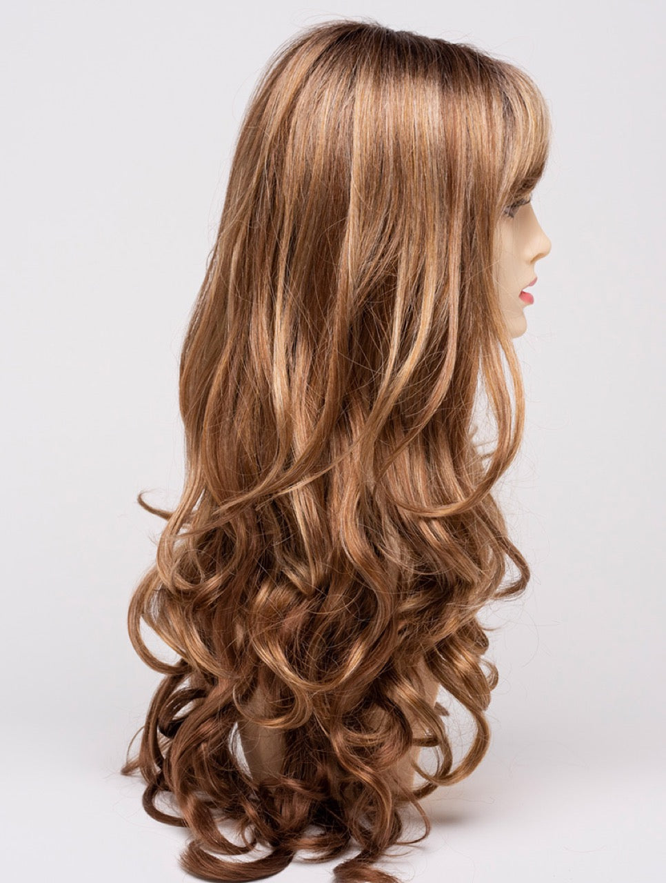 Golden Nutmeg | 27/26/23 R8 | 3-Tone blend of a Cinnamon Brown Base, Chocolate, Brown Roots, and Golden Blonde highlights