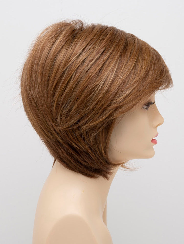 Golden Nutmeg | 27/26/23 R8 | 3-Tone blend of a Cinnamon Brown Base, Chocolate, Brown Roots, and Golden Blonde highlights