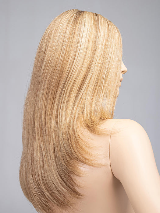 Champagne Rooted 22.26.25 | Light Beige Blonde, Medium Honey Blonde, and Platinum Blonde Blend with Dark Roots