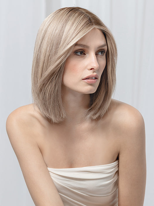 Beige Multi Frosted 15.49.18 | Light Ash Blonde and Medium Ash Blonde With Grey Blend and Dark Neutral Blonde With a Soft Matte Finish