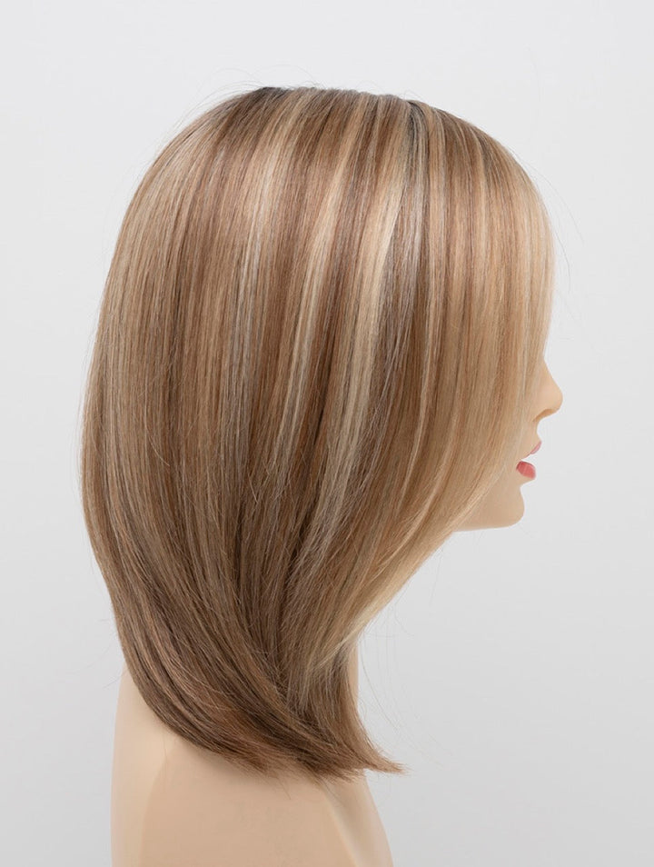 Sparkling Champagne | 26/23/14 R8 | Rooted Neutral Light Blonde